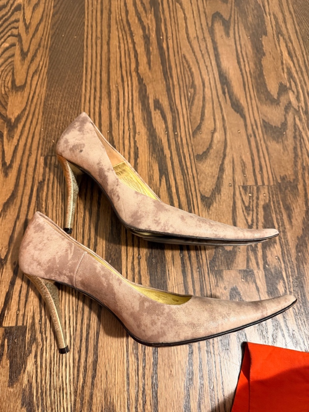 LORIBLU Women’s Pointed Suede Pumps in Dusty Blush 37 - Picture 2 of 6